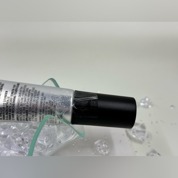 🎀 Mattifine Primer - Picture 5 of 9